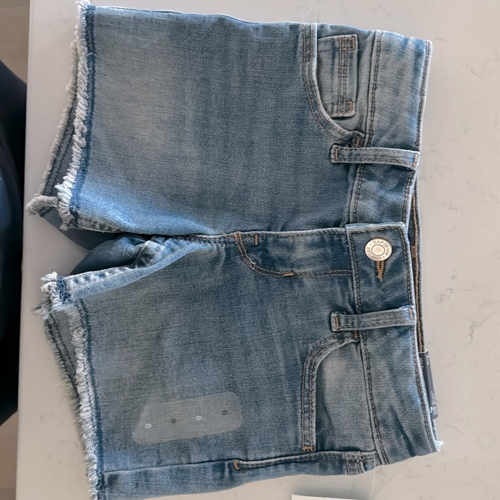 GAP girls denim shorts frayed hem size 6 NWT adjustable waist